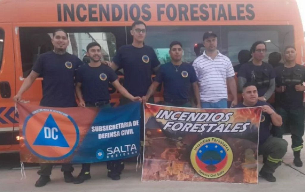 Salta envió refuerzos para combatir los incendios forestales en Esquel