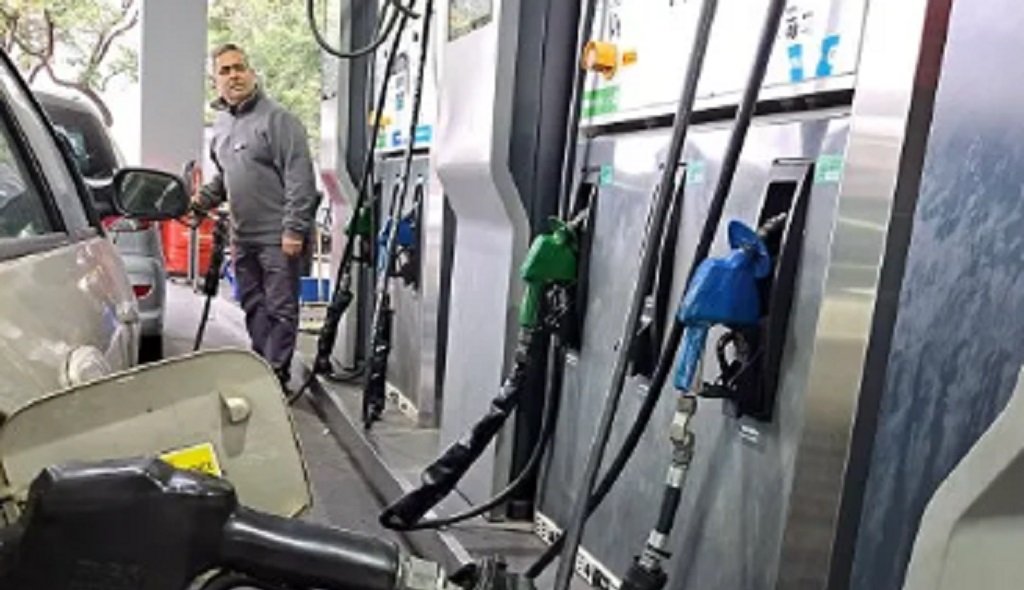 Aumentan los combustibles desde enero