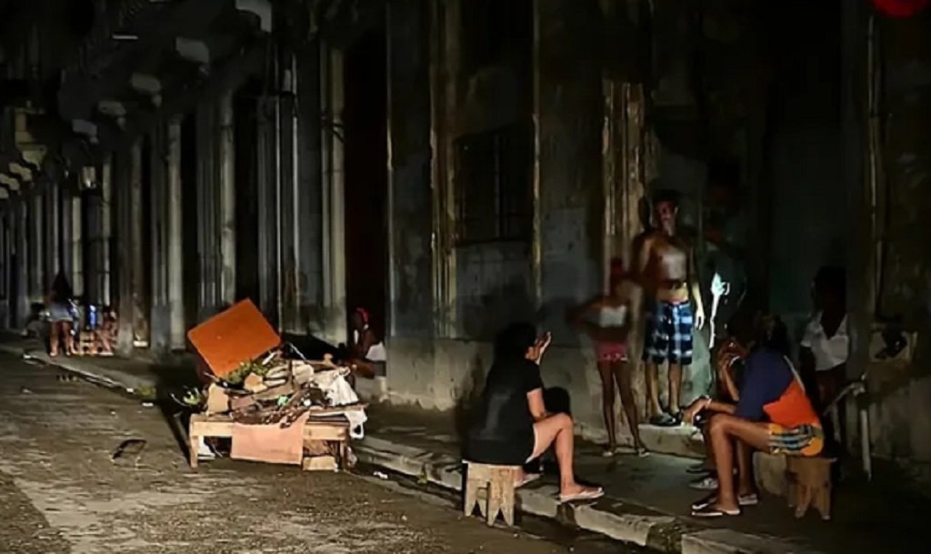 Qué pasará con la economía  de Cuba