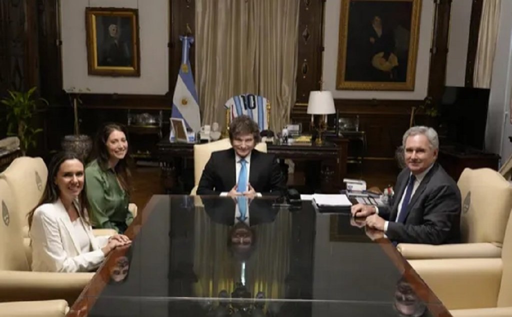 Milei se reunió con la venezolana Trotta 