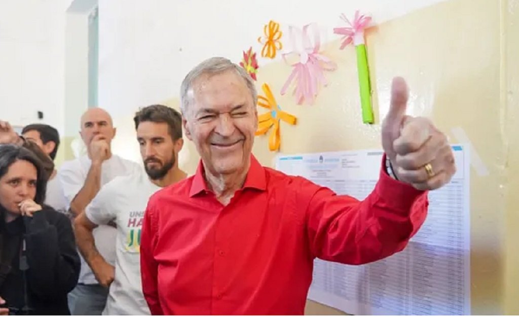  Juan Schiaretti recibió el alta médica
