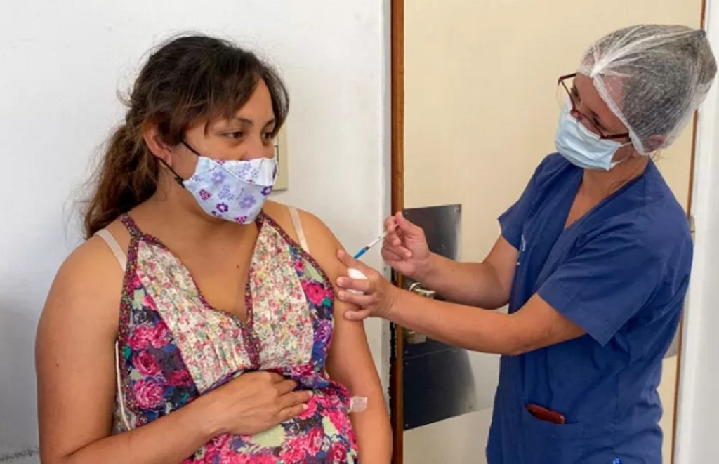 Inicia la campaña de vacunación contra el VSR