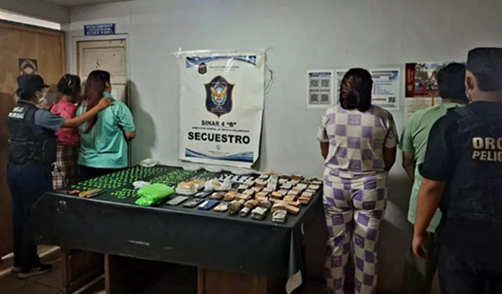 Operativo antidrogas en barrio Ceferino