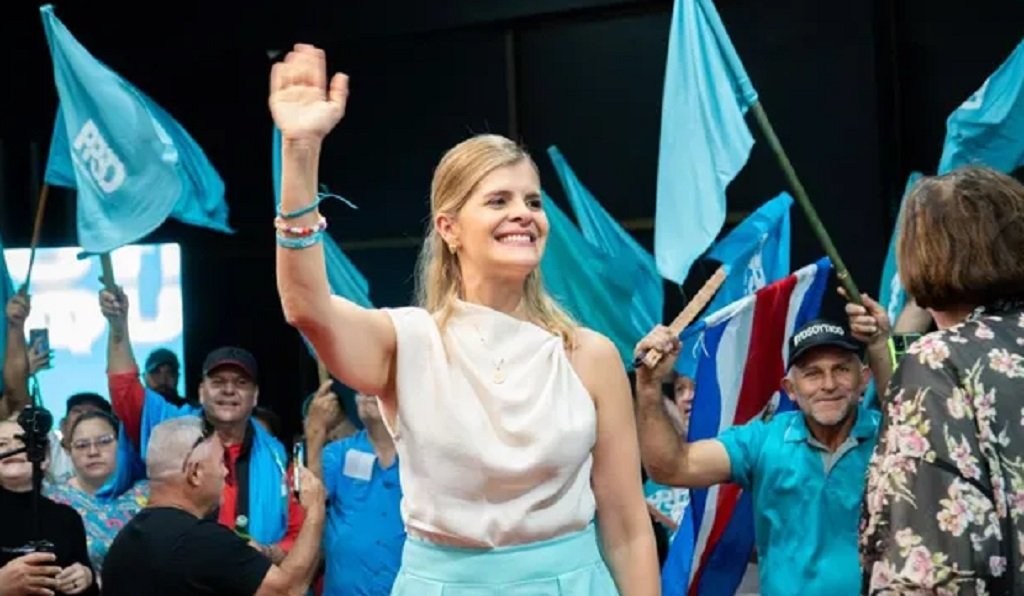 Argentina felicitó a Laura Fernández