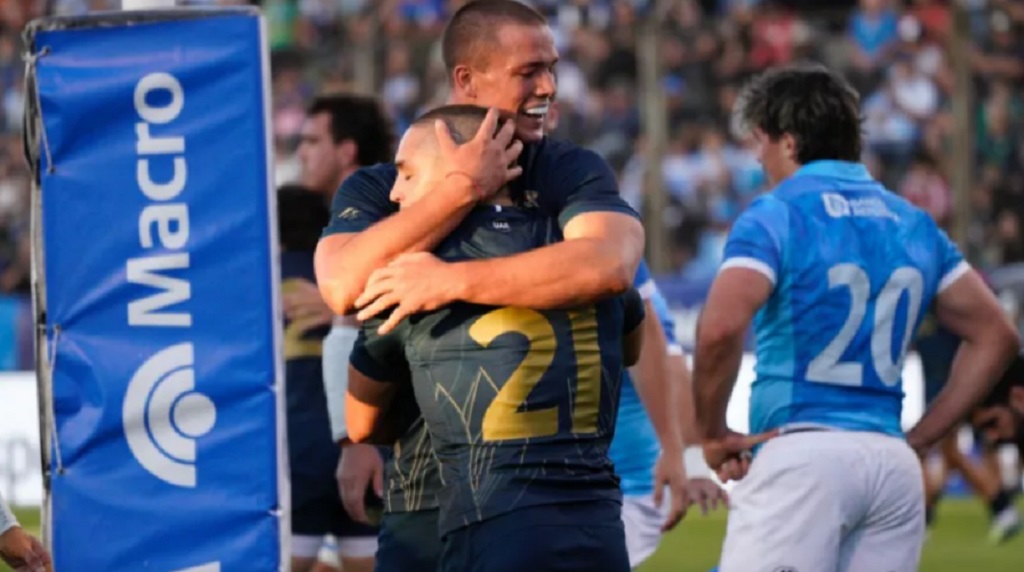 Holgada victoria de Los Pumas ante Uruguay