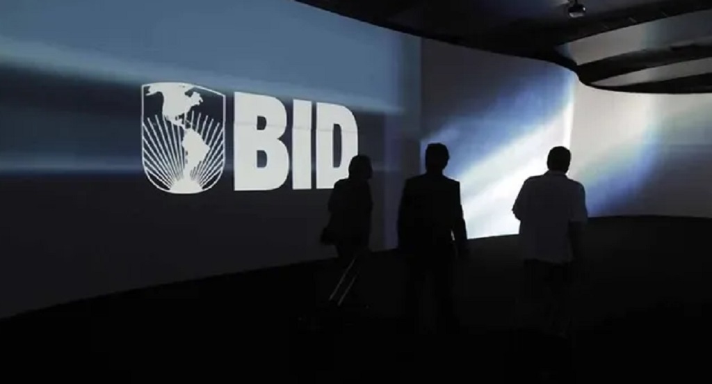 BID anuncia dos préstamos para Argentina