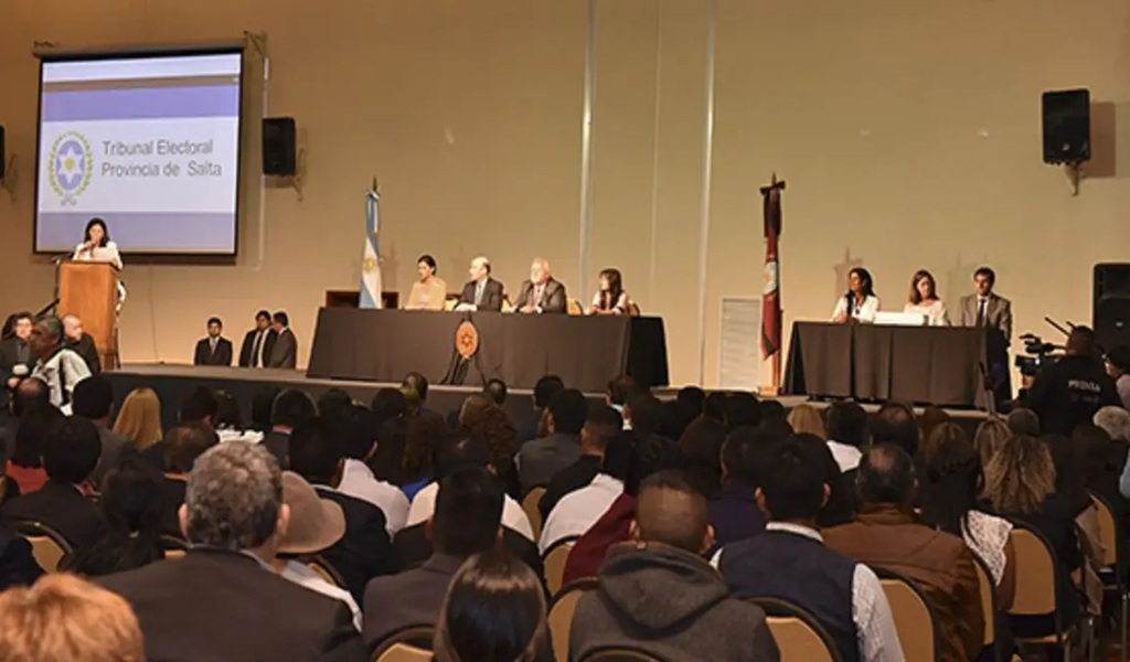Concejales y Convencionales electos recibirán sus diplomas