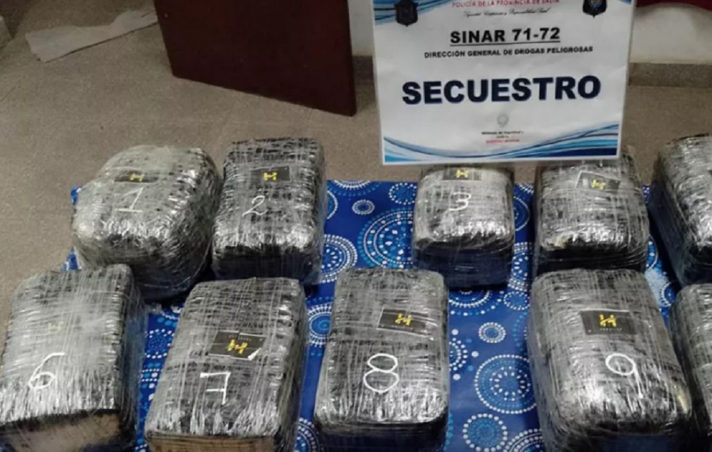 Tres detenidos con drogas en Campo Santo