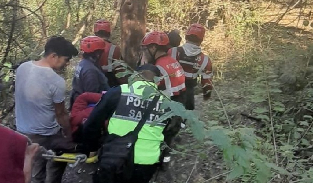Rescataron a una mujer en el cerro Elefante