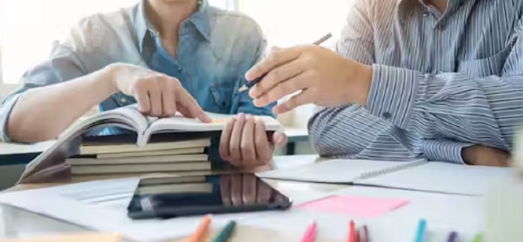 Estudiantes salteños podrán postularse a becas  en la Universidad Torcuato Di Tella