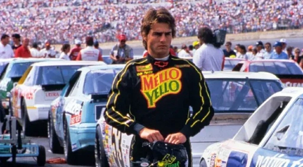 Tom Cruise vuelve a las carreras de autos