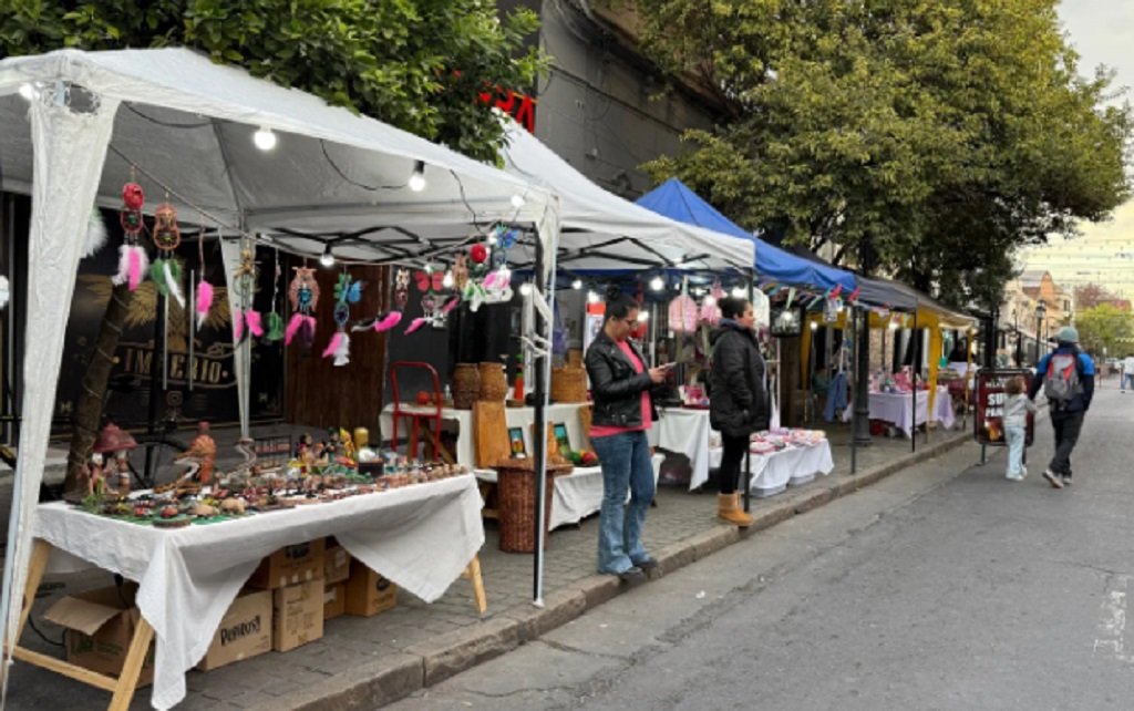 La Feria Artesanal Balcarce celebra sus 25 años 