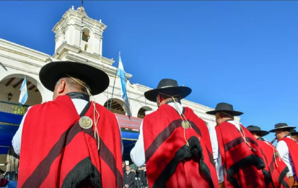 Salta conmemoró el 210° aniversario de la Declaración de la Independencia Nacional