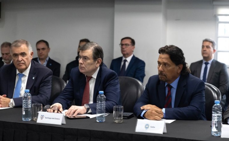 Sáenz participó de la reunión del CFI