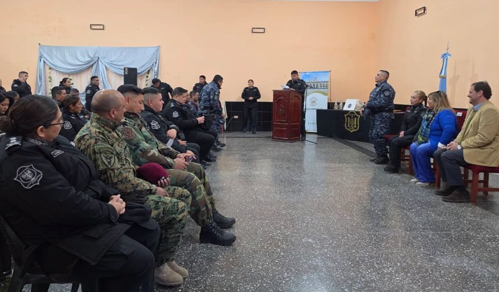 13º aniversario de la Escuela de Entrenamiento Policial