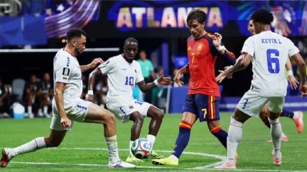España empató 0-0 ante Cabo Verde en el debut