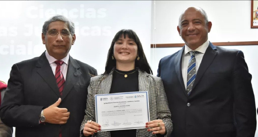 Entregaron los certificados de la Diplomatura en Liderazgo Global 