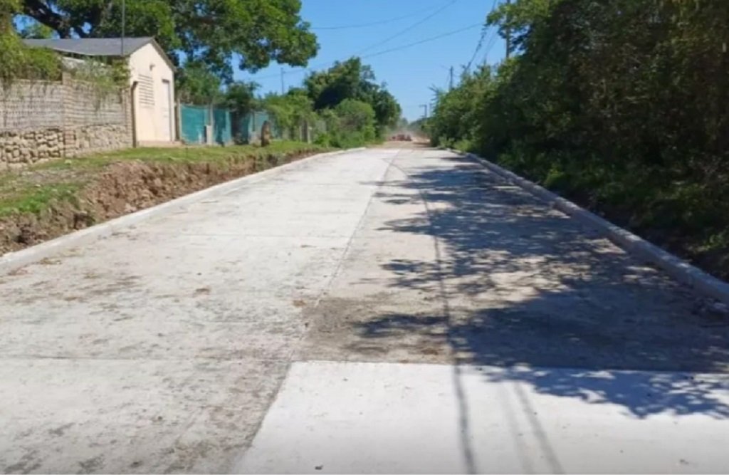 Obras de pavimentación en Vaqueros