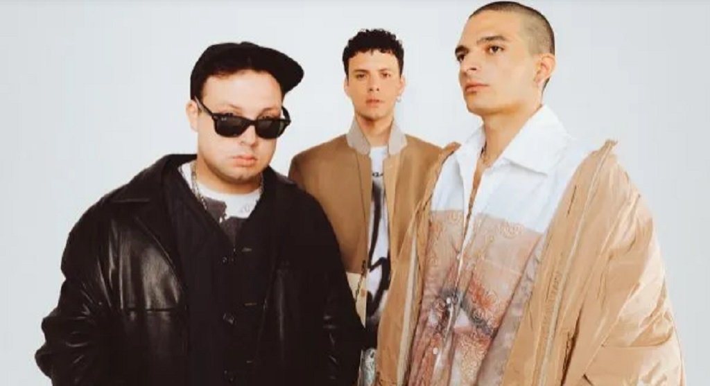 Usted Señalemelo lanza nuevo material