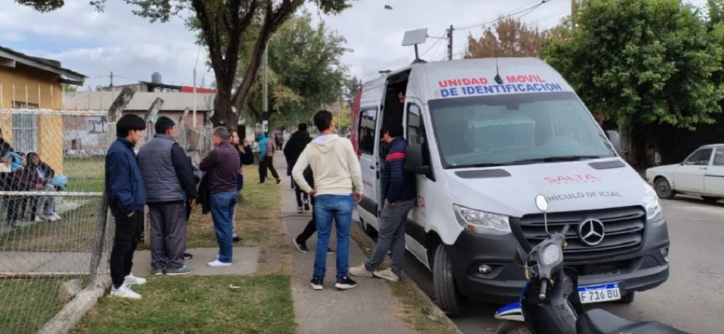Operativos de identificación en Campo Quijano y en barrios de Capital