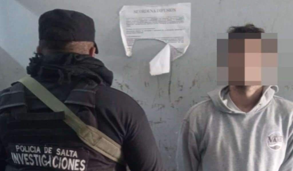 Dos detenidos sospechados de robo en la ciudad