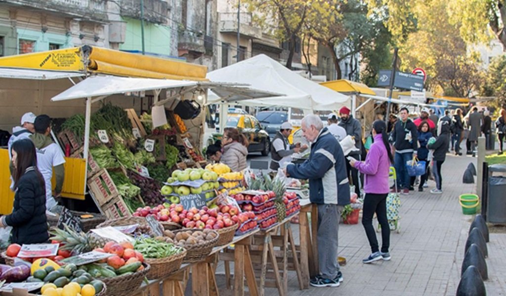 El consumo de alimentos sigue en caída
