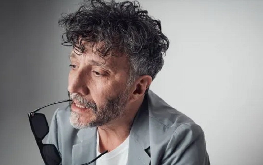 Fito presentó un nuevo tema: "Shine"