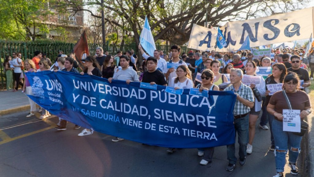Médicos del PAMI se suman a la Marcha Federal Universitaria