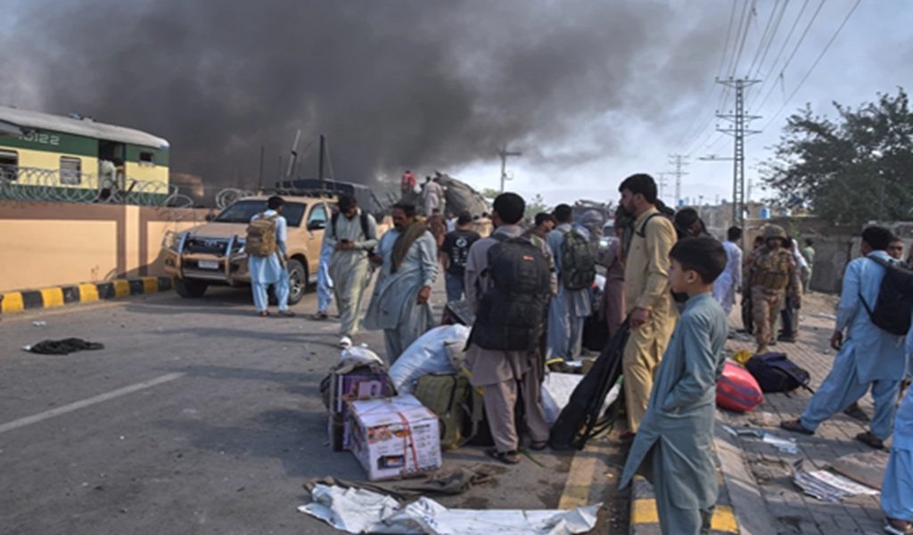 Masacre en Pakistán: 24 militares resultaron muertos