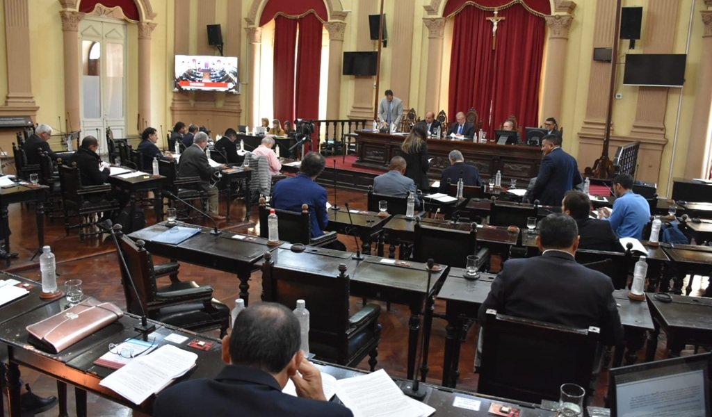 Senadores preocupados por la provisión de gas