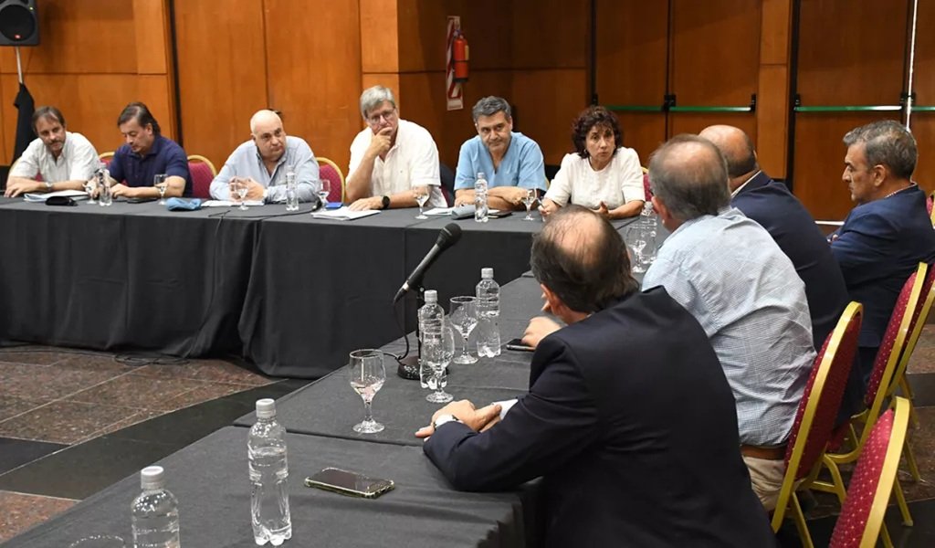 Funcionarios se reunieron con autoridades del Círculo Médico