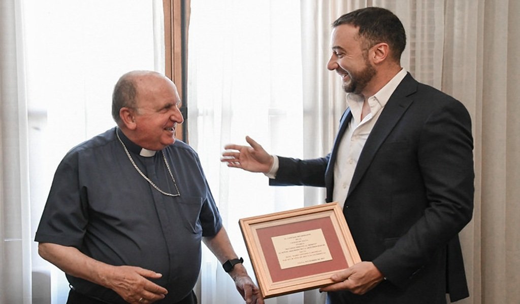 Concejales reconocieron la trayectoria de Monseñor Cargnello