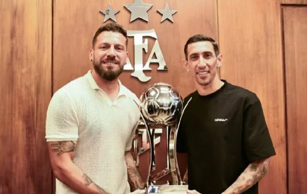 Di María celebró el título para Rosario Central