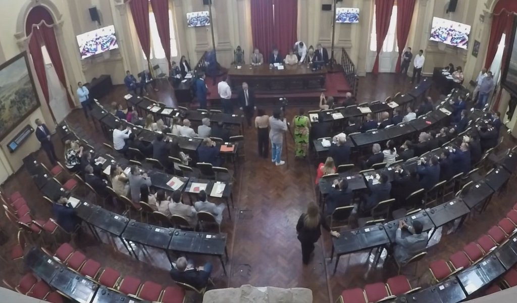 30 nuevos Diputados se incorporaron a la Cámara