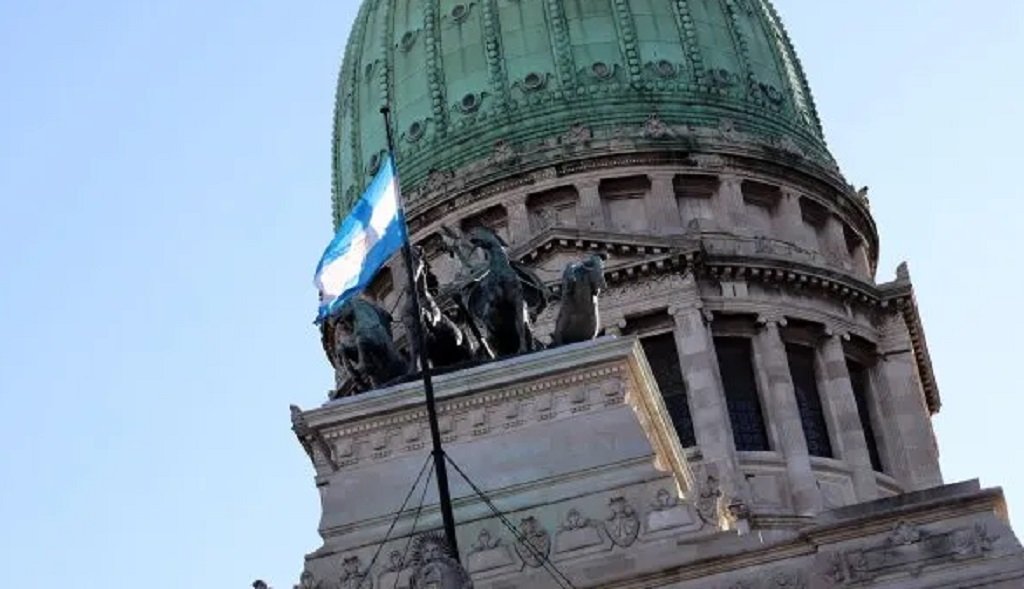 Nuevo movimiento en el Senado