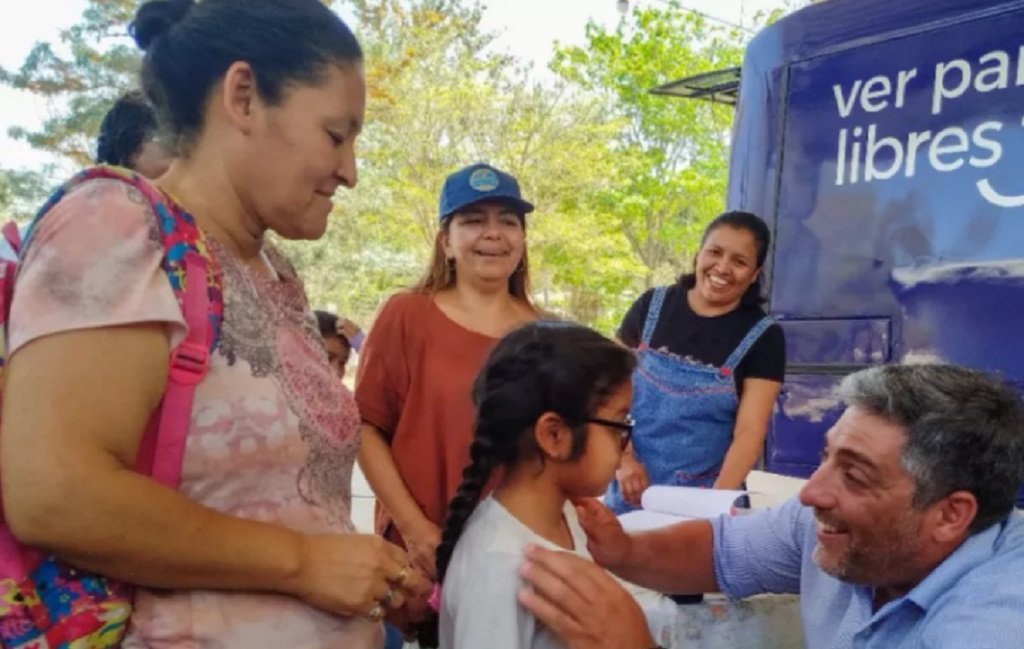 Salta impulsa la salud visual de los niños 