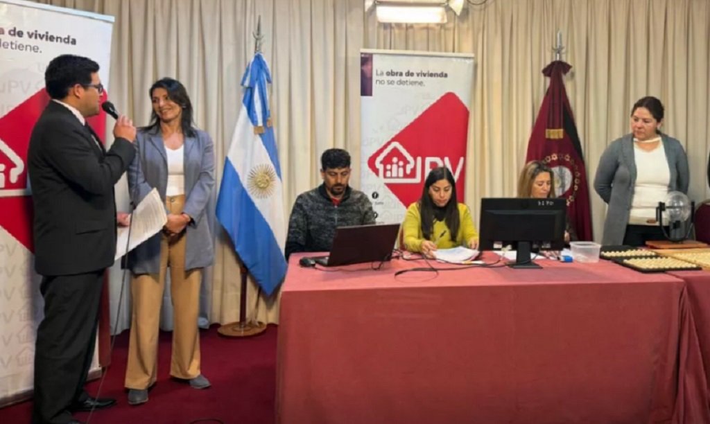 Se sorteó la ubicación de 132 departamentos en Pereyra Rozas