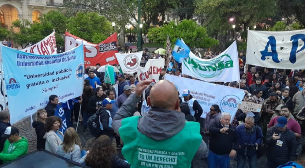 Salta también se sumó a la Marcha Universitaria