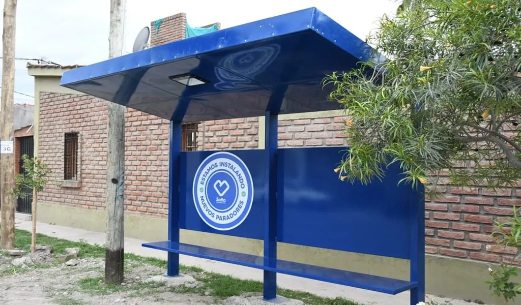 El Municipio instala nuevos paradores para colectivos