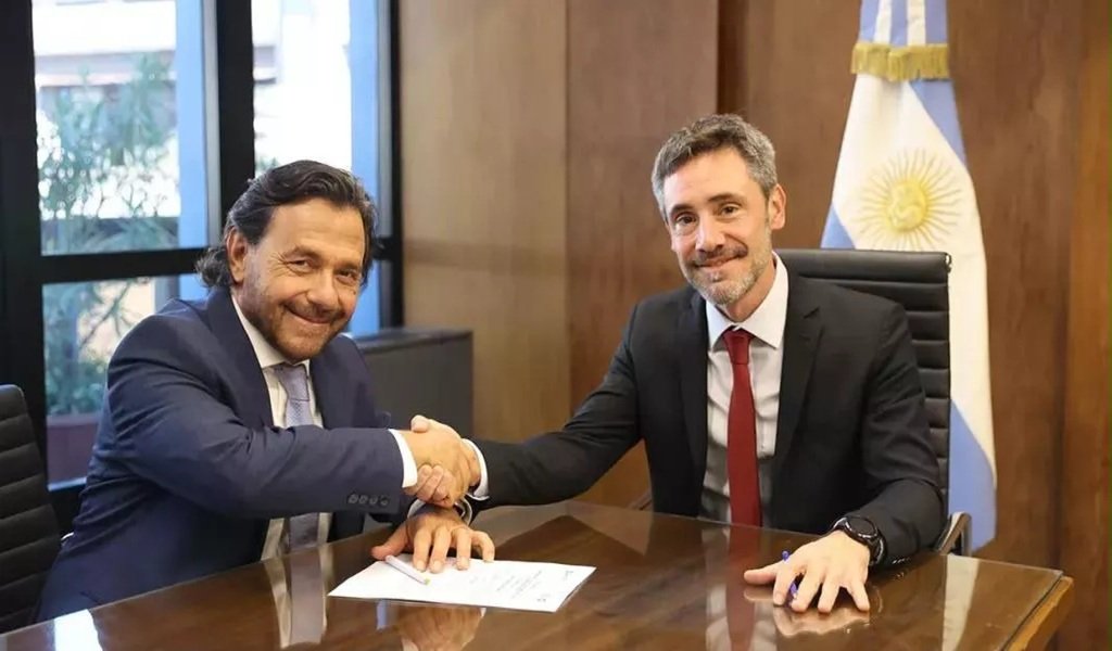 El gobernador Sáenz firmará acuerdos con el CFI