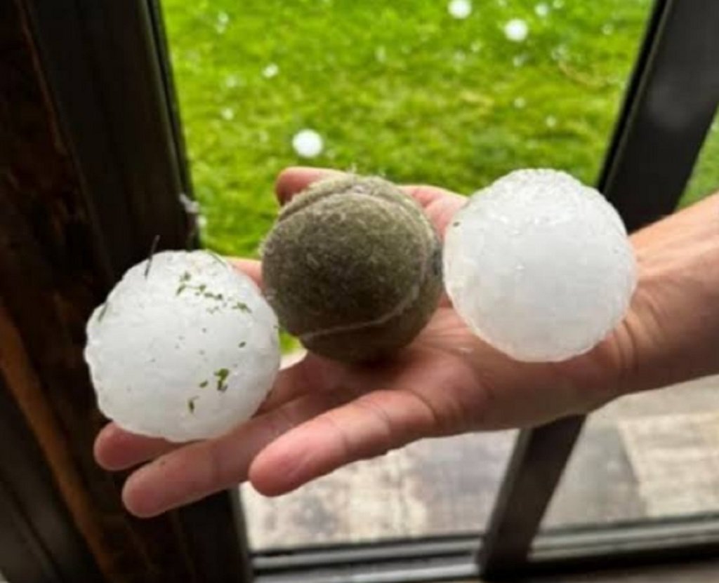 Fuerte caída de granizo afectó al Valle de Lerma