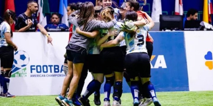 Las Murciélagas campeonas de América