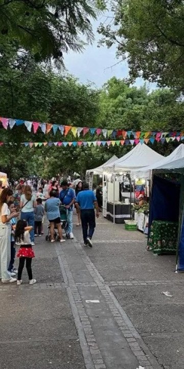Invitan a visitar los Paseos Artesanales