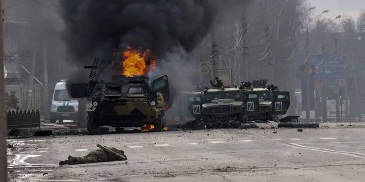 Ucrania y Rusia anuncian triunfos propios en plena guerra
