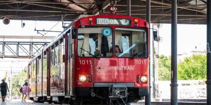  Mendoza implementó los pagos abiertos en el Metrotranvía