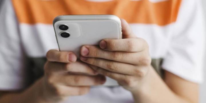 Cuatro consejos para usar menos el celular
