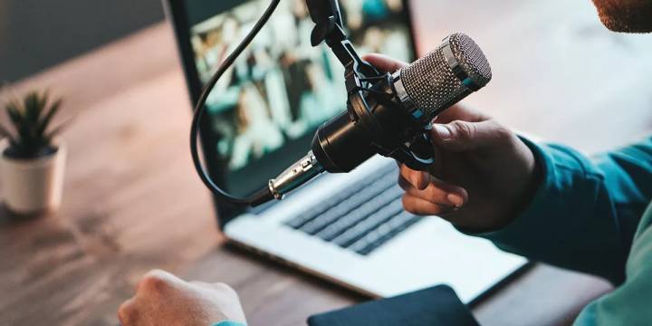 ¿Qué se necesita para monetizar Podcast en Latinoamérica?