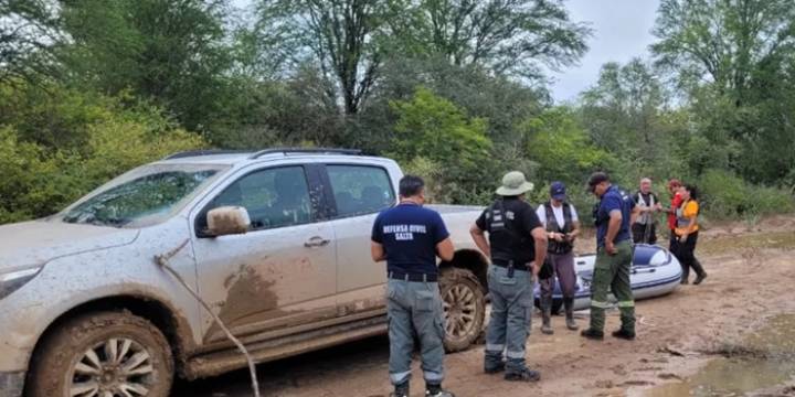 Asisten a comunidades ante un posible pico del río Pilcomayo