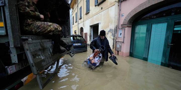 Las inundaciones en Italia dejan como saldo 9 muertos