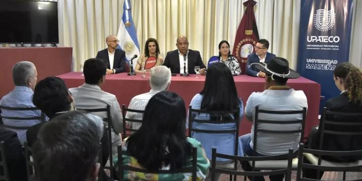 Convenio para el dictado de clases para la carrera de Medicina